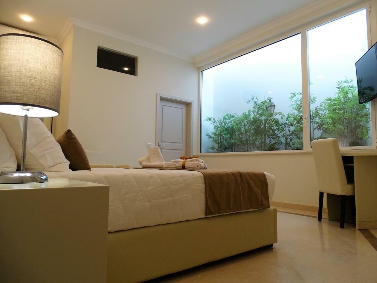 Bowen, Luxury Suites 拉哥斯 外观 照片