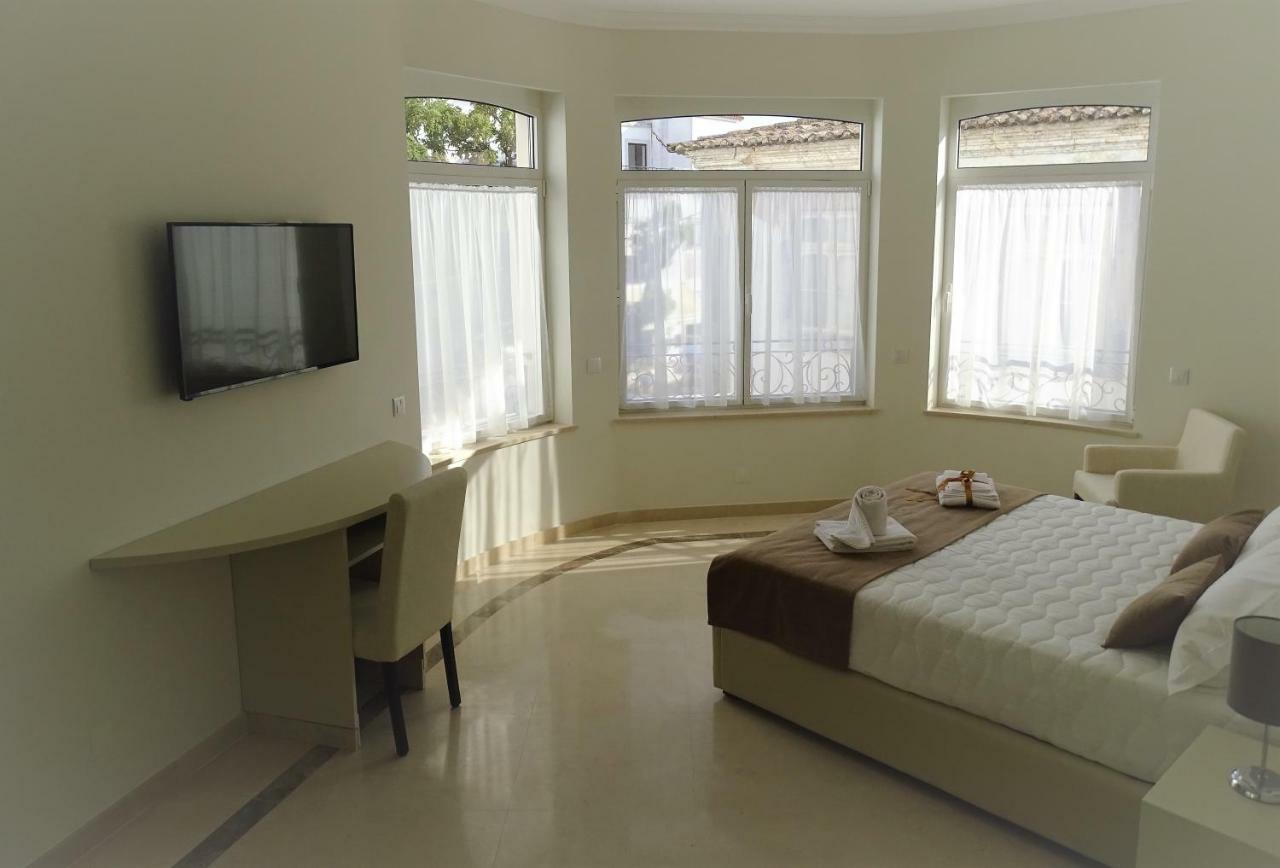 Bowen, Luxury Suites 拉哥斯 外观 照片
